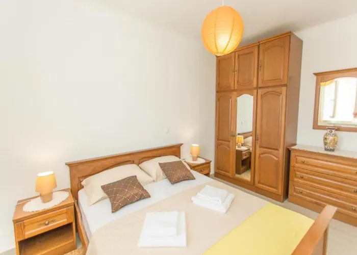 Moja - Two Bedroom With Terrace Apartment Zaton Doli