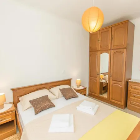 Moja - Two Bedroom With Terrace Apartment Zaton Doli