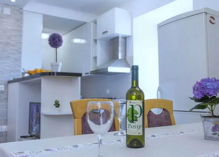 Moja - Two Bedroom With Terrace Zaton Doli