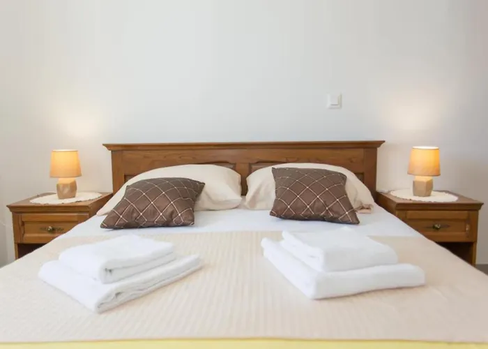 Moja - Two Bedroom With Terrace *